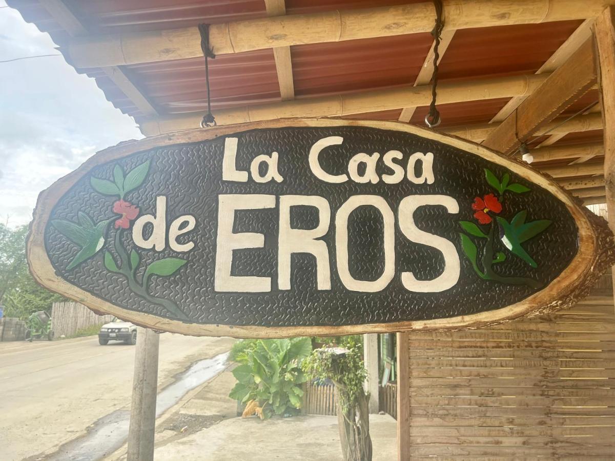 Colibri - La Casa De Eros Homestay